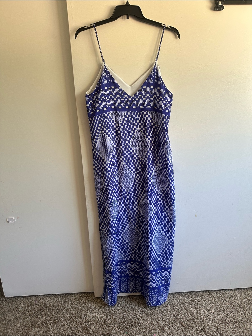 Everly Blue & White Geometric Spaghetti-Strap Maxi Dress - Picture 7 of 13